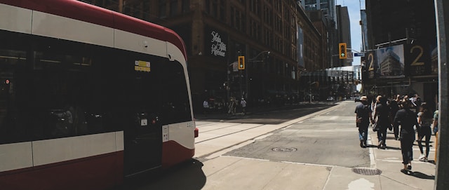 Busy Toronto commute